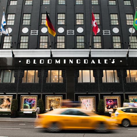 bloomingdales new york opening times